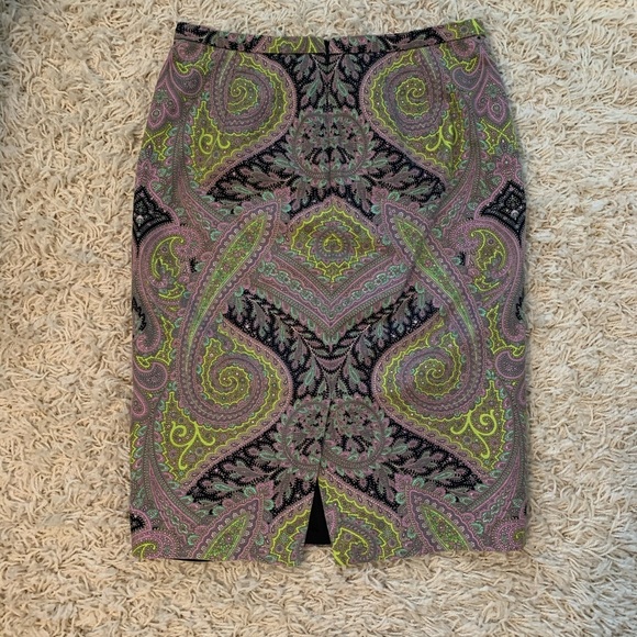 Skirt - Picture 2 of 3